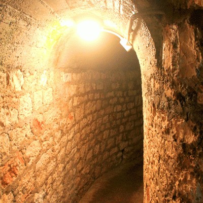 Vano Ingresso Alla Grotta Del Trullo Putignano